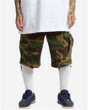 Load image into Gallery viewer, Unisex Fleece Cargo Shorts