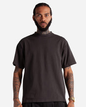 Load image into Gallery viewer, Unisex Max Heavyweight Cropped Tee
