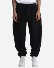 Load image into Gallery viewer, Unisex Max Heavy Garment-Dyed Sweatpants
