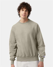 Load image into Gallery viewer, Unisex Reverse Weave® Crewneck Sweatshirt
