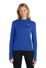 Load image into Gallery viewer, Nike Women's Dri-FIT Element 1/2-Zip Top NKDH4951
